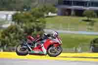 motorbikes;no-limits;peter-wileman-photography;portimao;portugal;trackday-digital-images